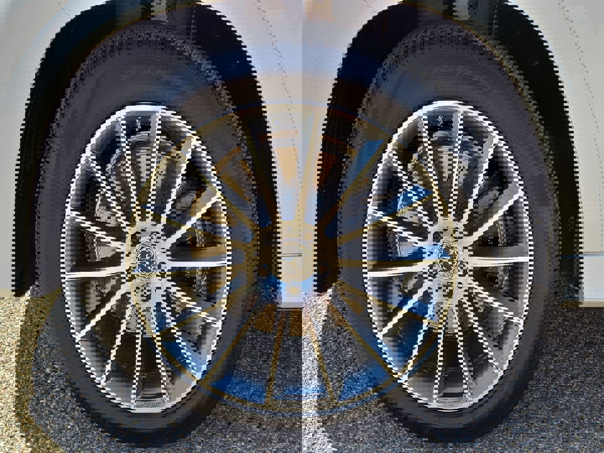 New 2026 Mercedes-Benz GLE 450 4MATIC image 11