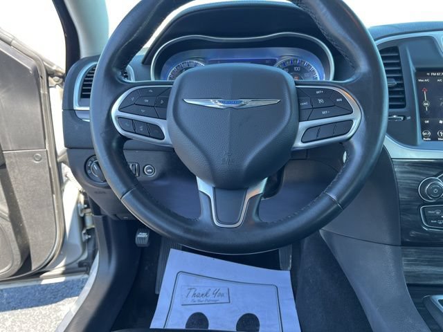 Used 2019 Chrysler 300 Touring L w/ Quick Order Package 22F RWD image 34