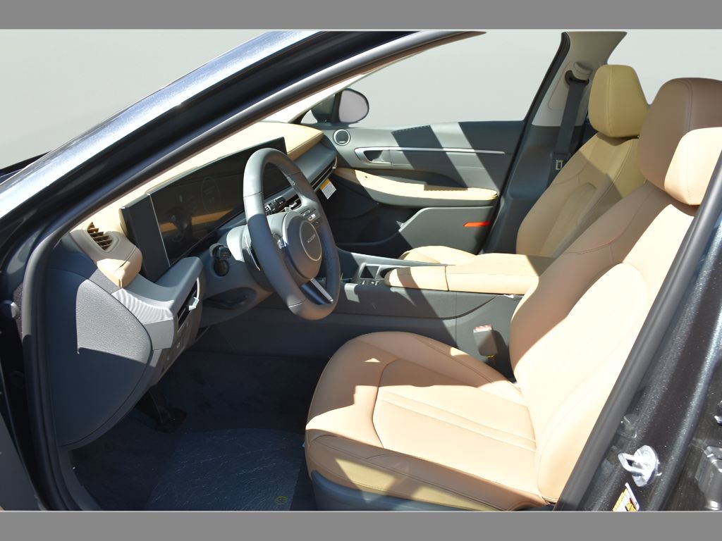 New 2026 Hyundai Sonata Limited FWD image 10