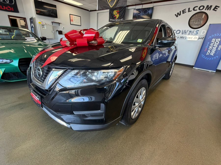Used 2018 Nissan Rogue S image 5