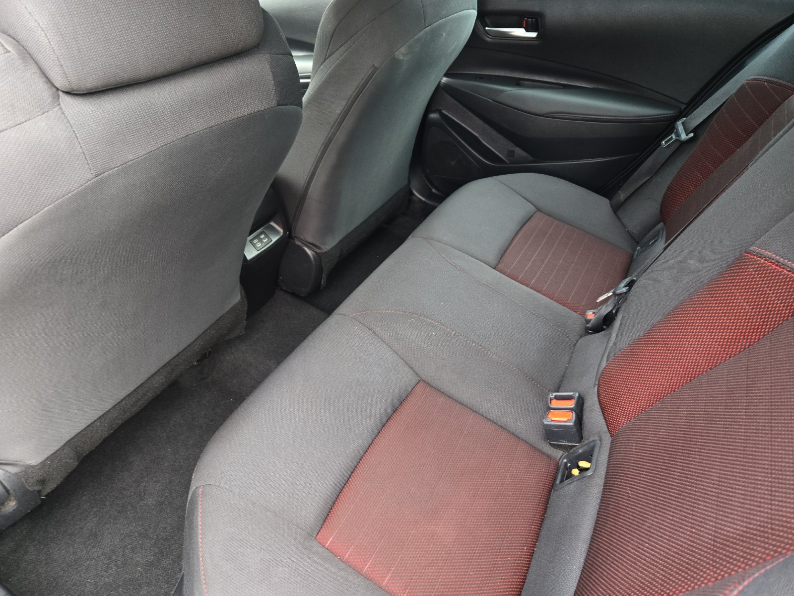 Certified 2025 Toyota Corolla SE FWD image 11