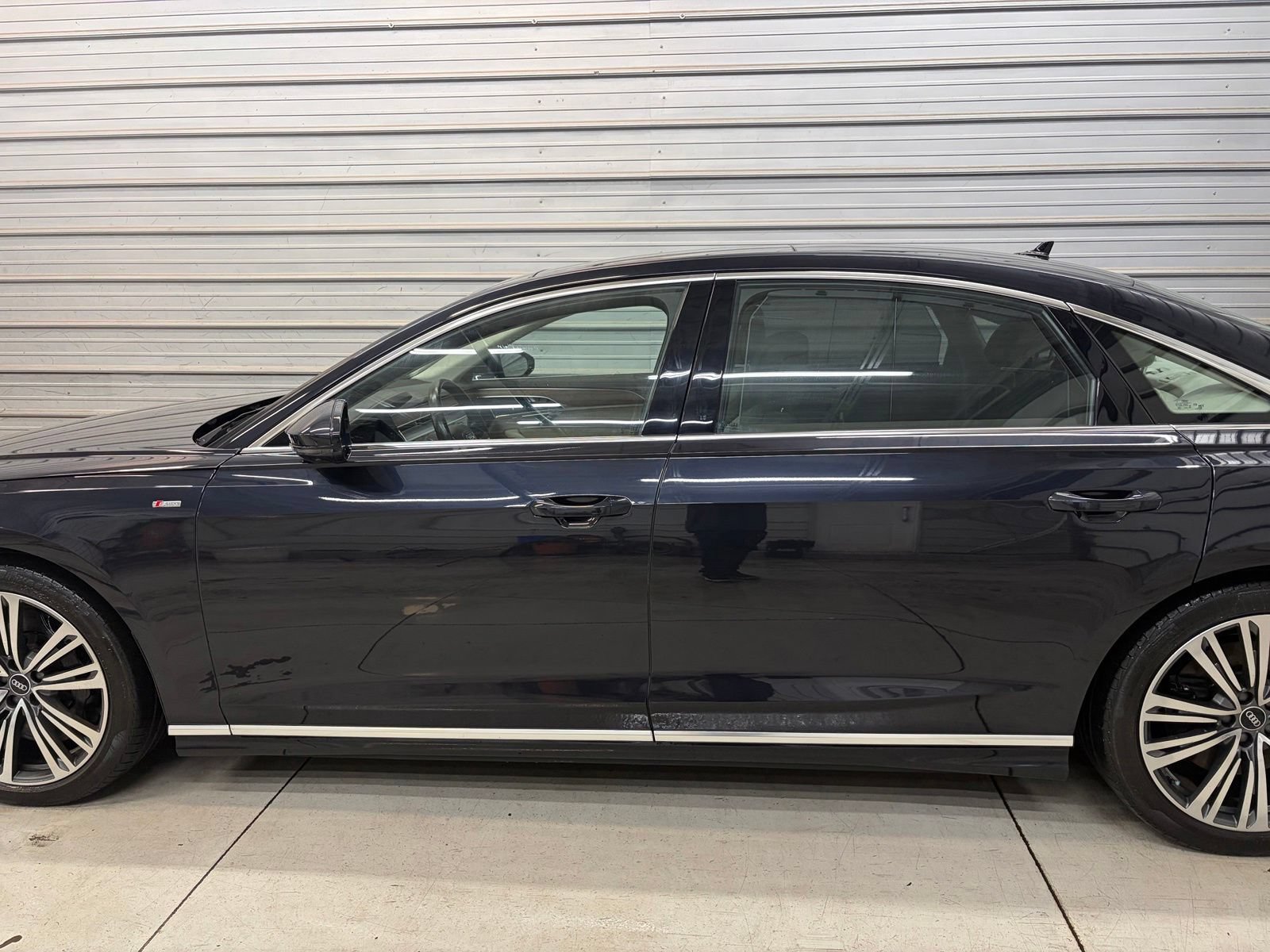Used 2021 Audi A8 L 4.0T w/ Luxury Package AWD/4WD image 9