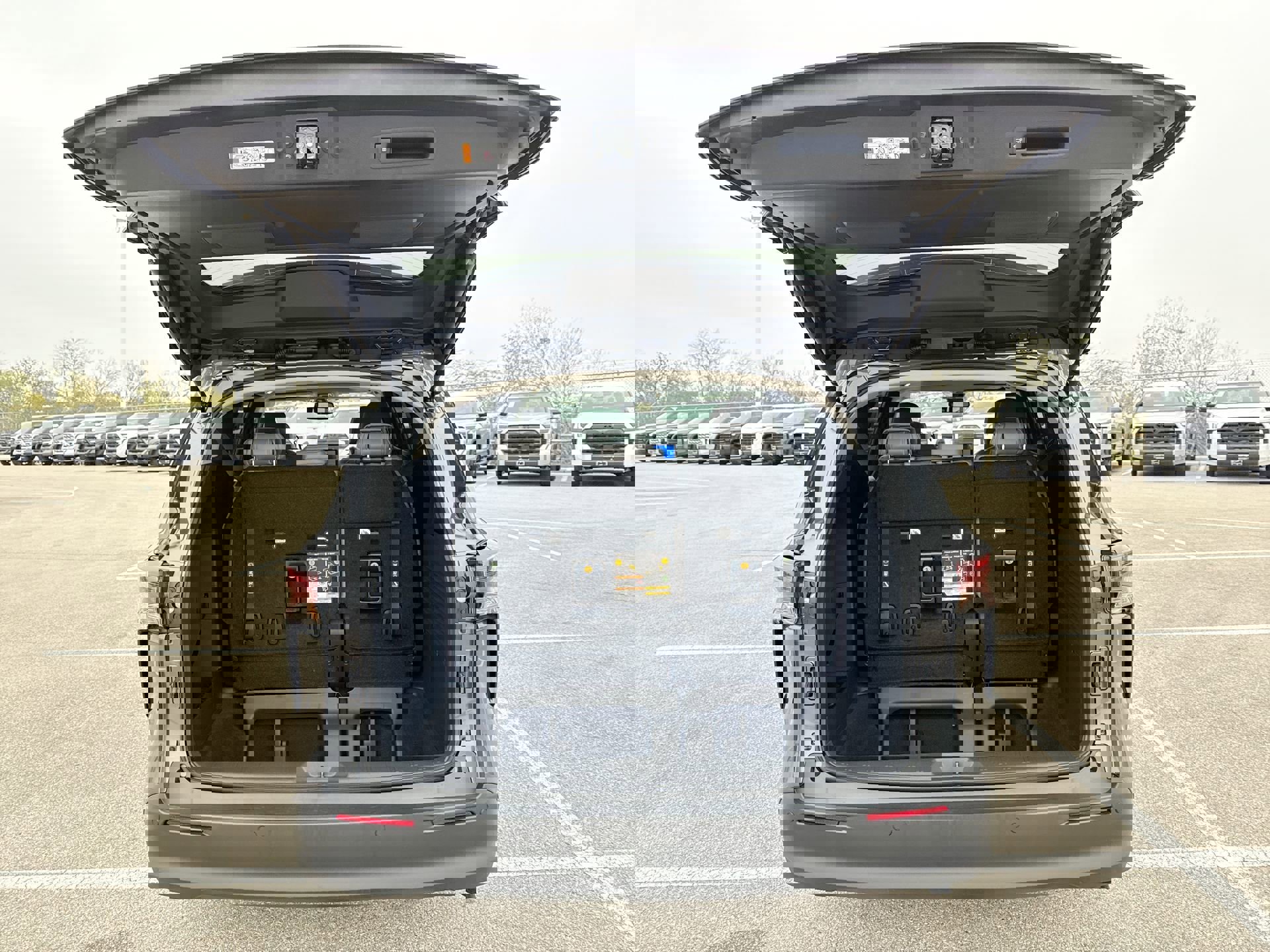 Certified 2025 Toyota Sienna XLE image 21