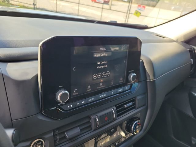 Used 2024 Nissan Pathfinder S AWD/4WD image 19
