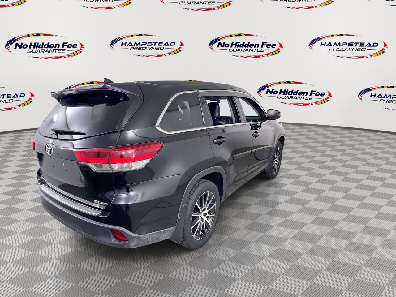 Used 2018 Toyota Highlander SE w/ Protection Package #3 AWD/4WD image 9