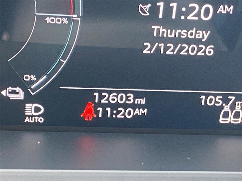 Used 2024 Audi Q8 e-tron Premium Plus w/ Premium Plus Package image 16