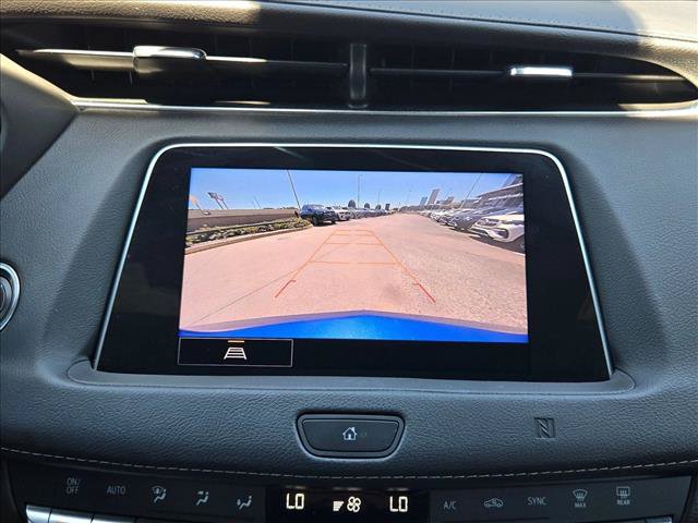 Used 2021 Cadillac XT4 Premium Luxury FWD image 14
