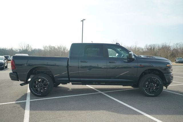 New 2026 RAM 2500 Laramie AWD/4WD image 9