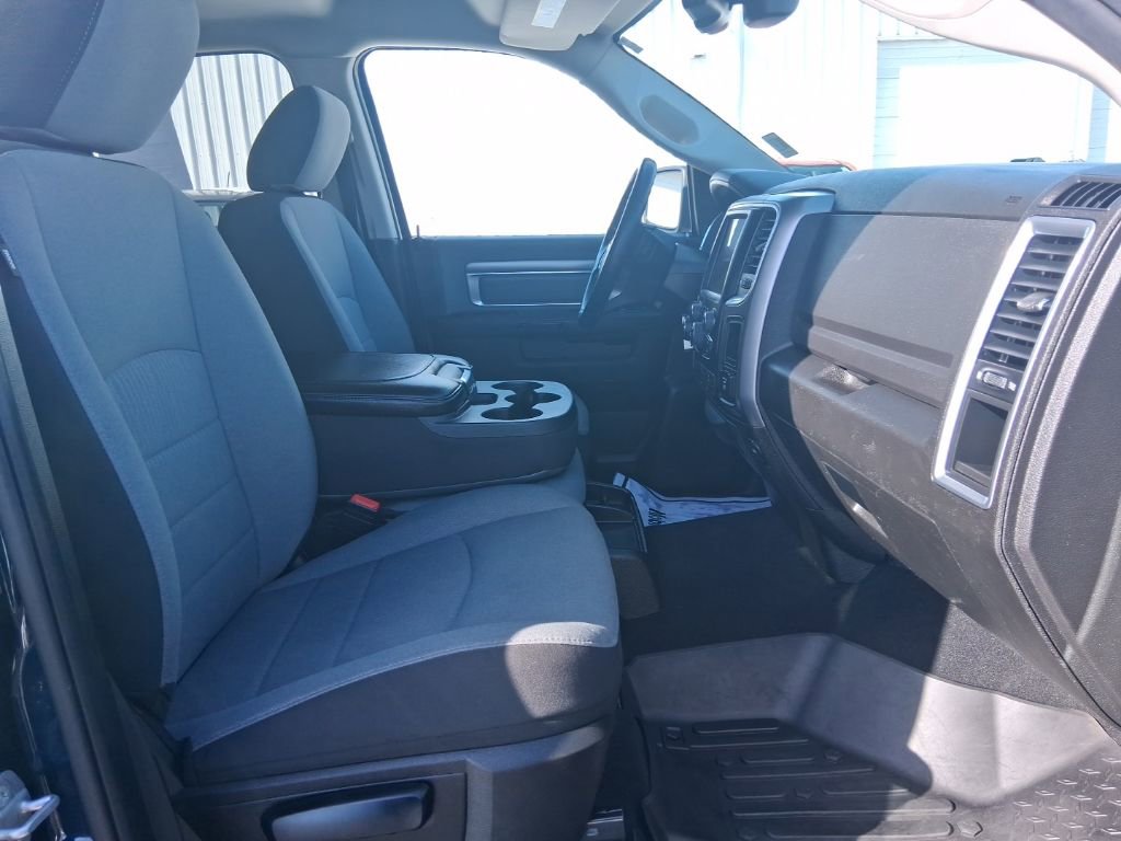 Used 2022 RAM 1500 Classic SLT w/ Electronics Group image 16