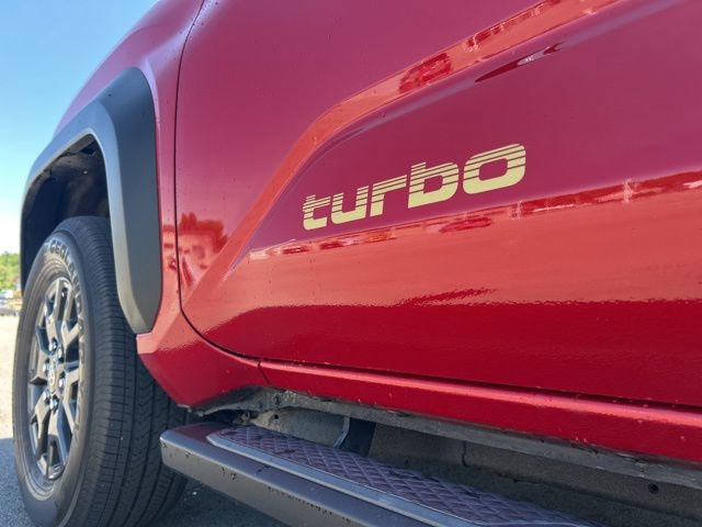 Used 2025 Toyota 4Runner SR5 AWD/4WD image 14