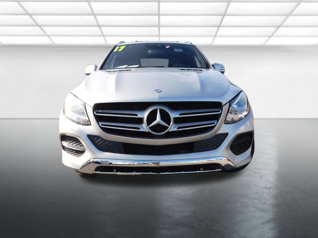 Used 2017 Mercedes-Benz GLE 350 4MATIC image 3