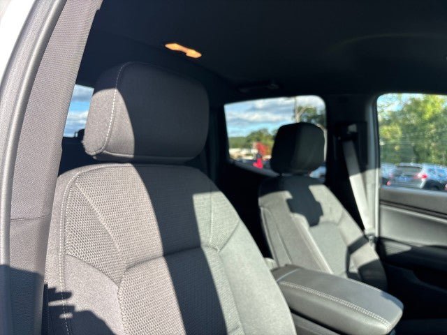 New 2026 GMC Canyon Elevation w/ Convenience Package RWD image 44