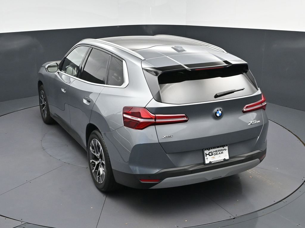 Certified 2025 BMW X3 xDrive30i w/ Convenience Package image 33