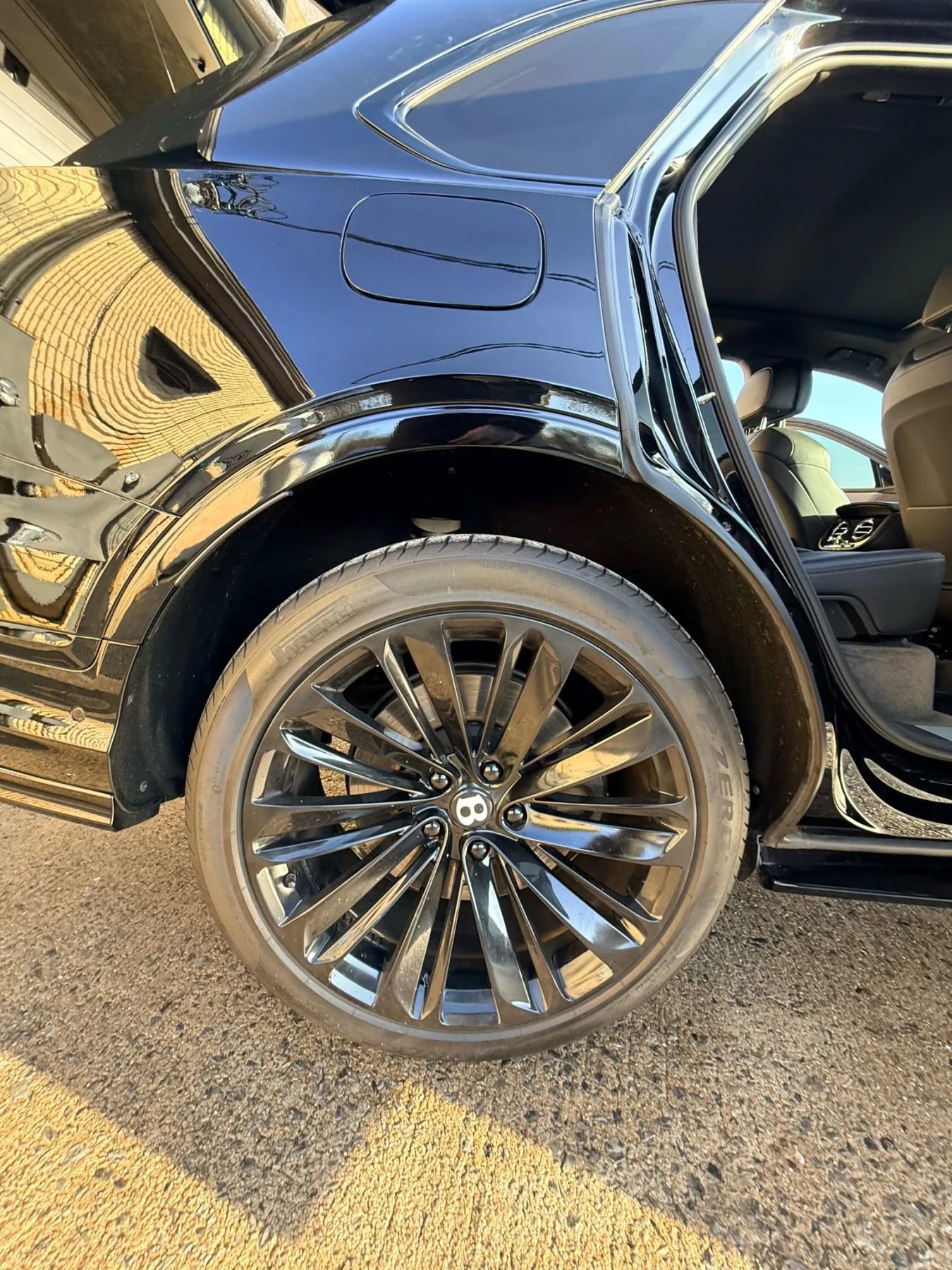 Used 2022 Bentley Bentayga Speed image 13