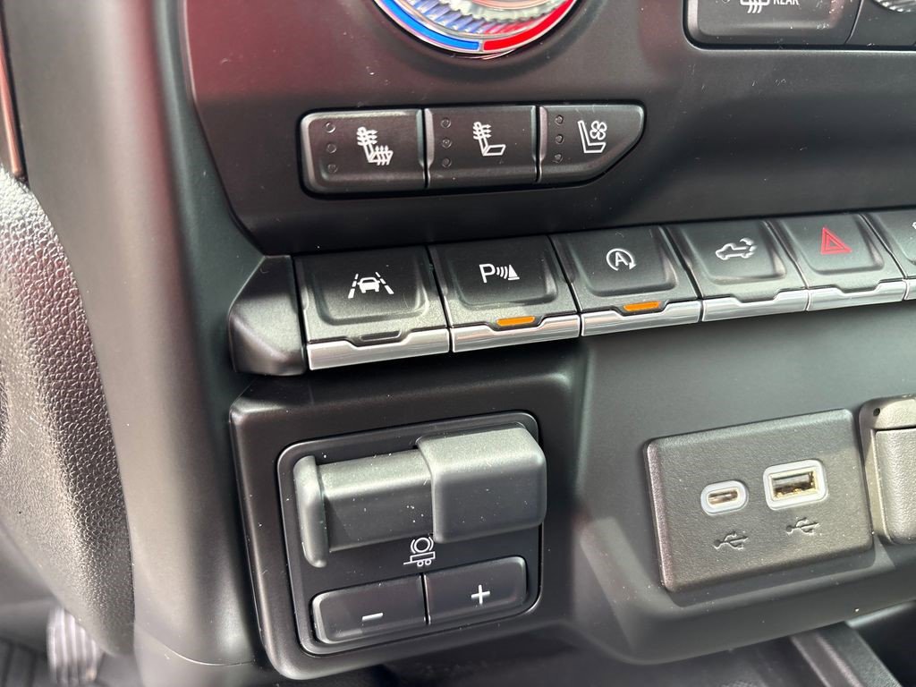 Certified 2021 GMC Sierra 1500 AT4 w/ AT4 Value Package AWD/4WD image 28