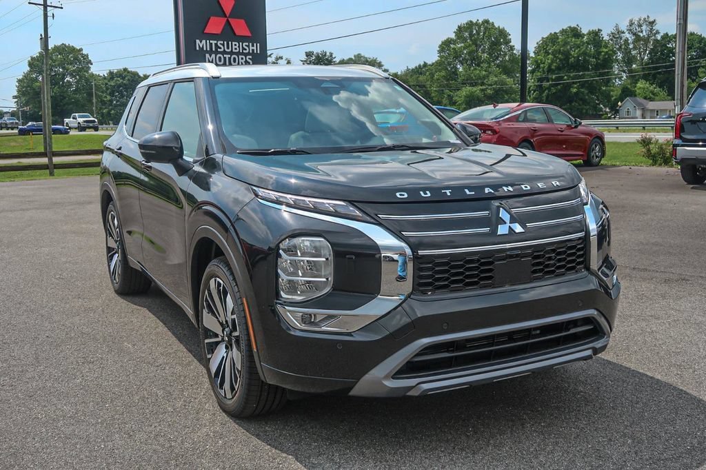 New 2025 Mitsubishi Outlander AWD image 6