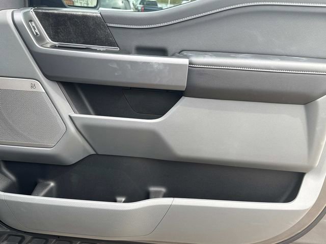 Used 2025 Ford F150 Lightning Flash image 20