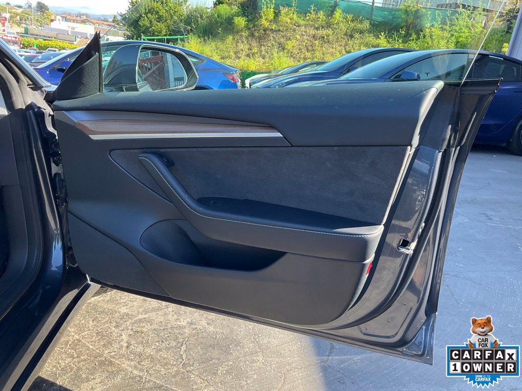 Used 2022 Tesla Model 3 Long Range AWD/4WD image 72