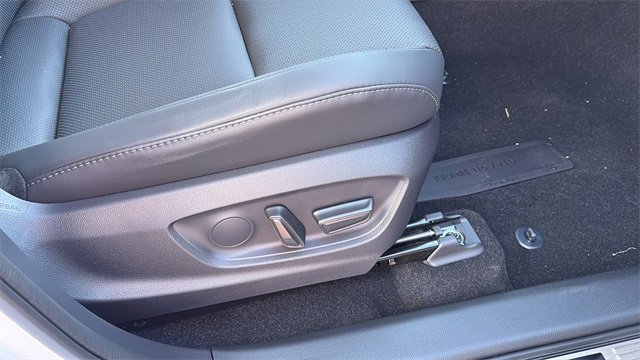 New 2025 Toyota Crown Signia image 34