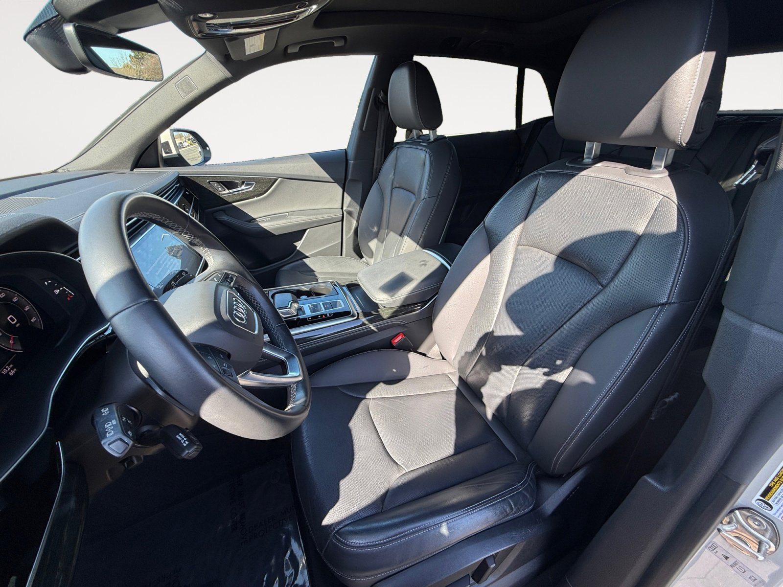 Used 2023 Audi Q8 Premium Plus w/ Premium Plus Package image 10