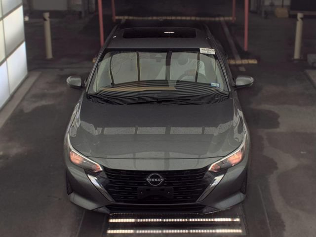 Used 2025 Nissan Sentra SV w/ SV Premium Package FWD image 12