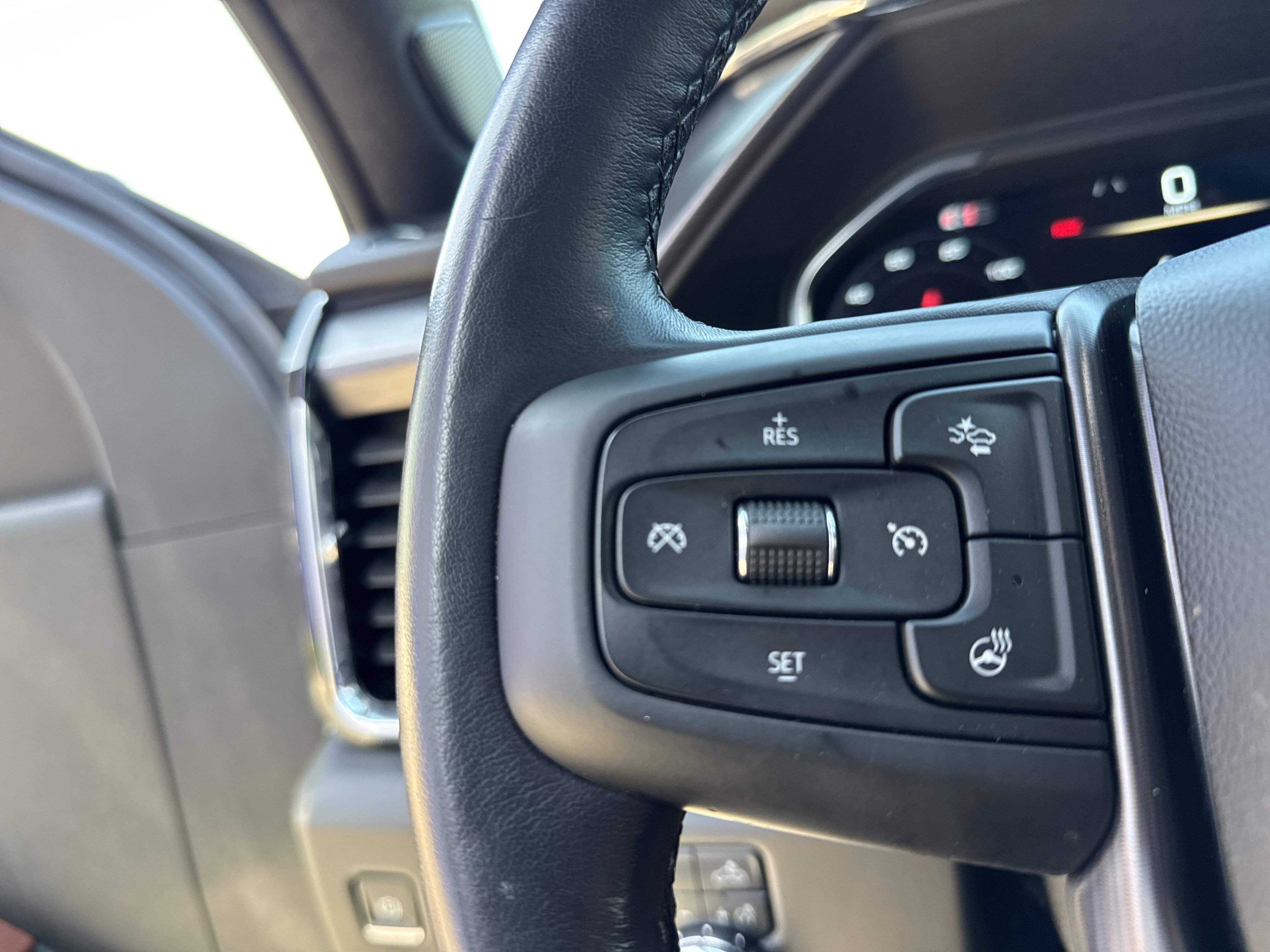 Used 2025 GMC Sierra 2500 Denali Ultimate image 20