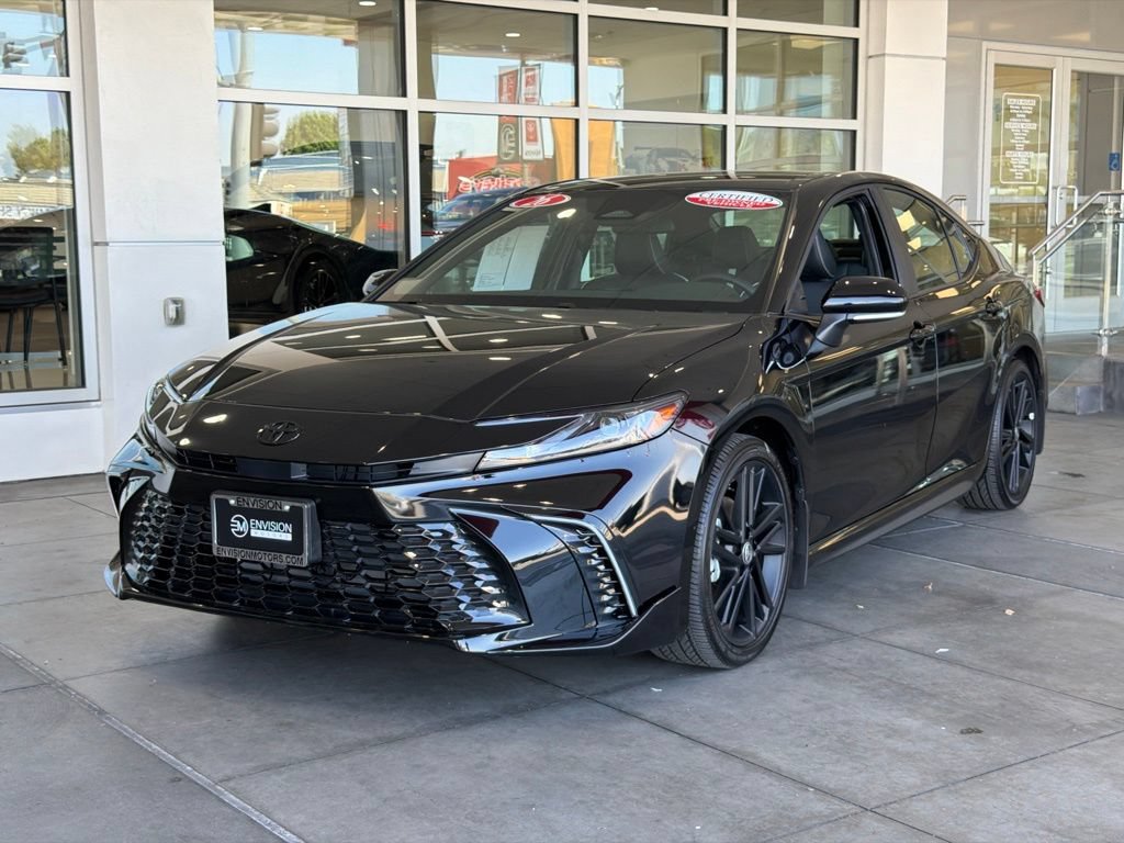 Certified 2026 Toyota Camry Hybrid FWD image 2