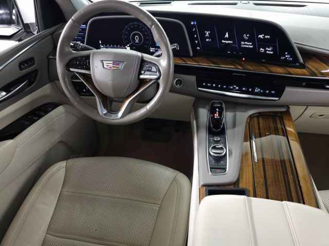 Used 2022 Cadillac Escalade Premium Luxury Platinum image 21