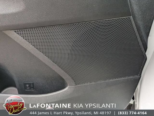 Certified 2025 Kia Sorento SX FWD image 17