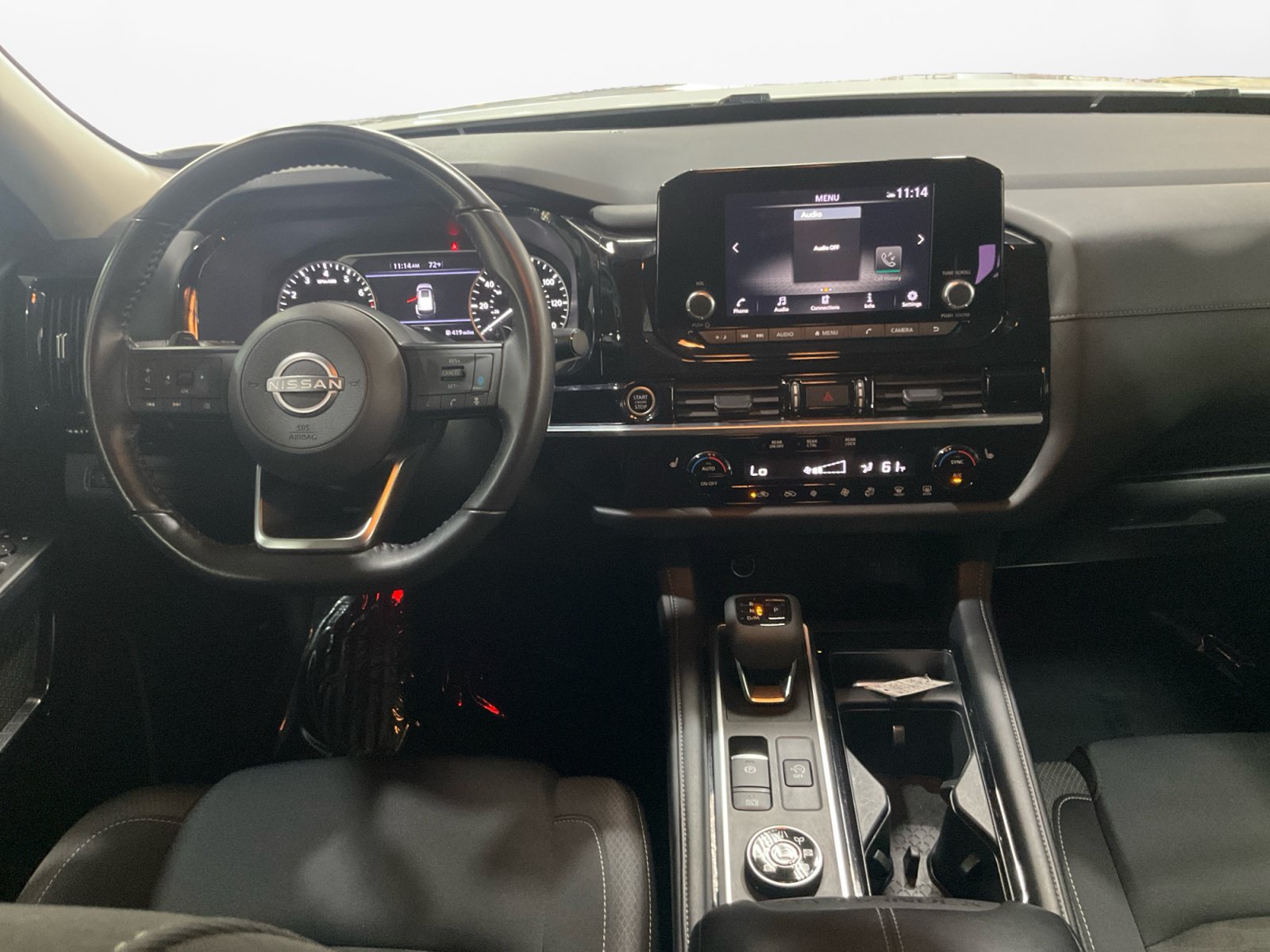 Used 2024 Nissan Pathfinder SV AWD/4WD image 11