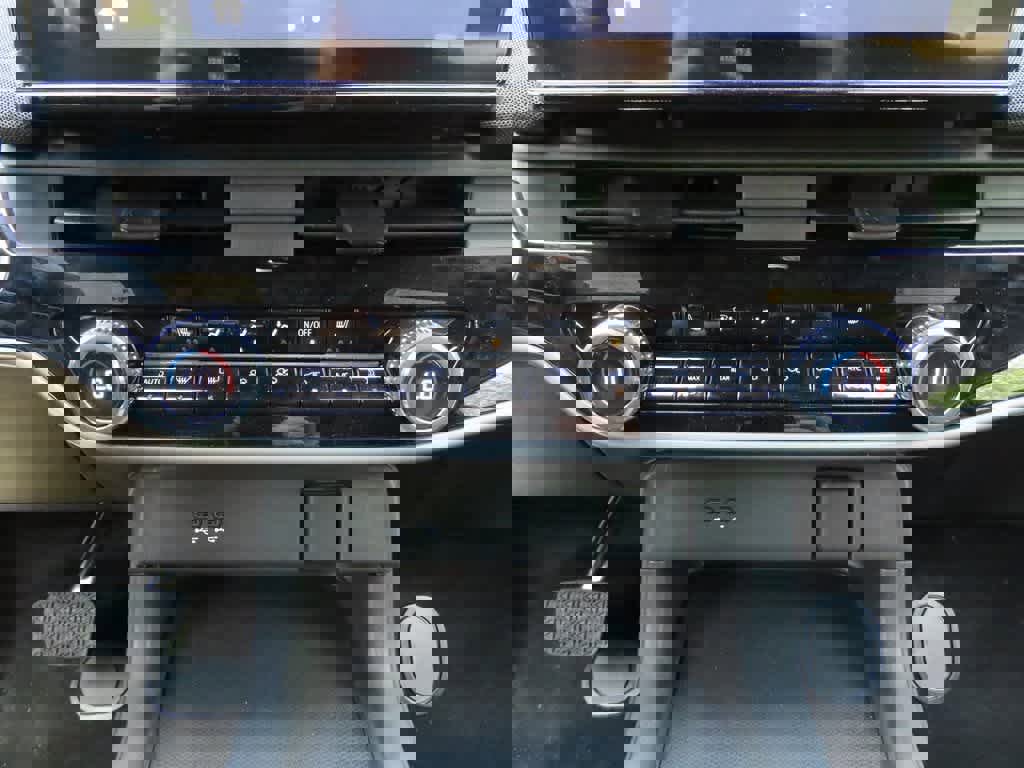 New 2026 Honda Prologue EX image 21