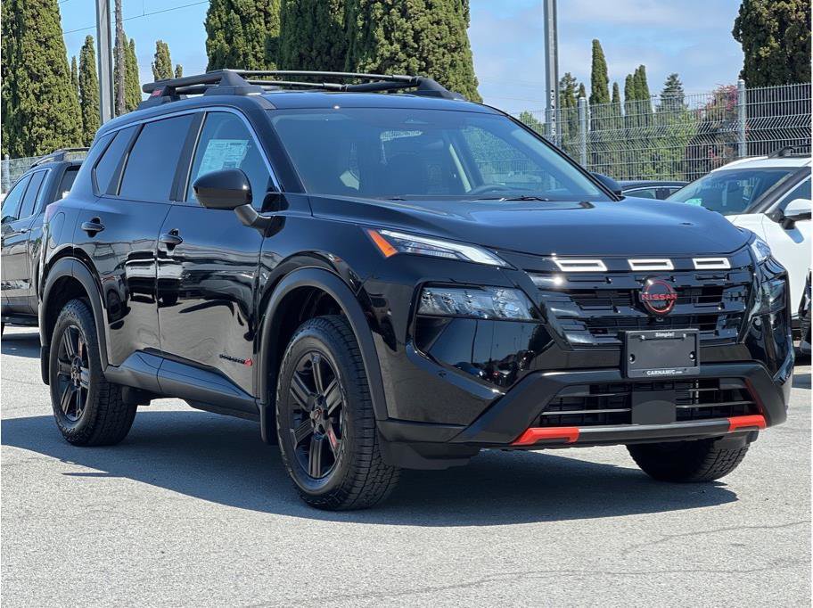 New 2026 Nissan Rogue SV AWD/4WD image 3