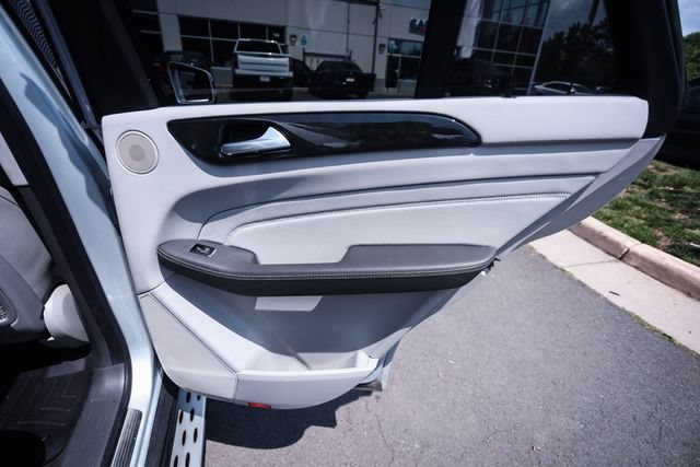 Used 2015 Mercedes-Benz ML 350 4MATIC image 44