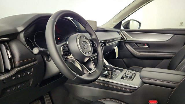 New 2026 MAZDA CX-90 3.3 Turbo w/ Preferred Package AWD/4WD image 11