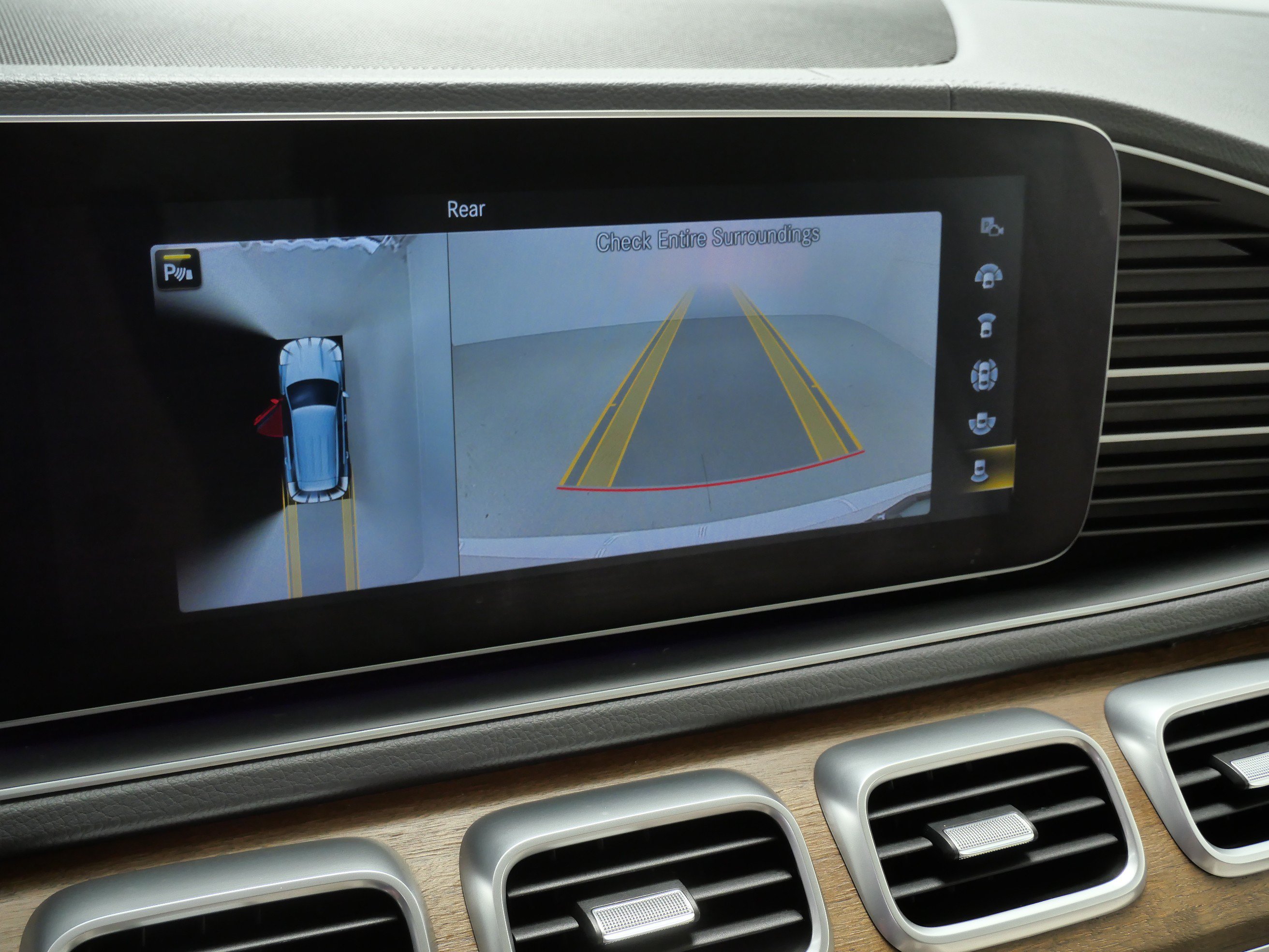 Used 2020 Mercedes-Benz GLE 450 4MATIC image 28