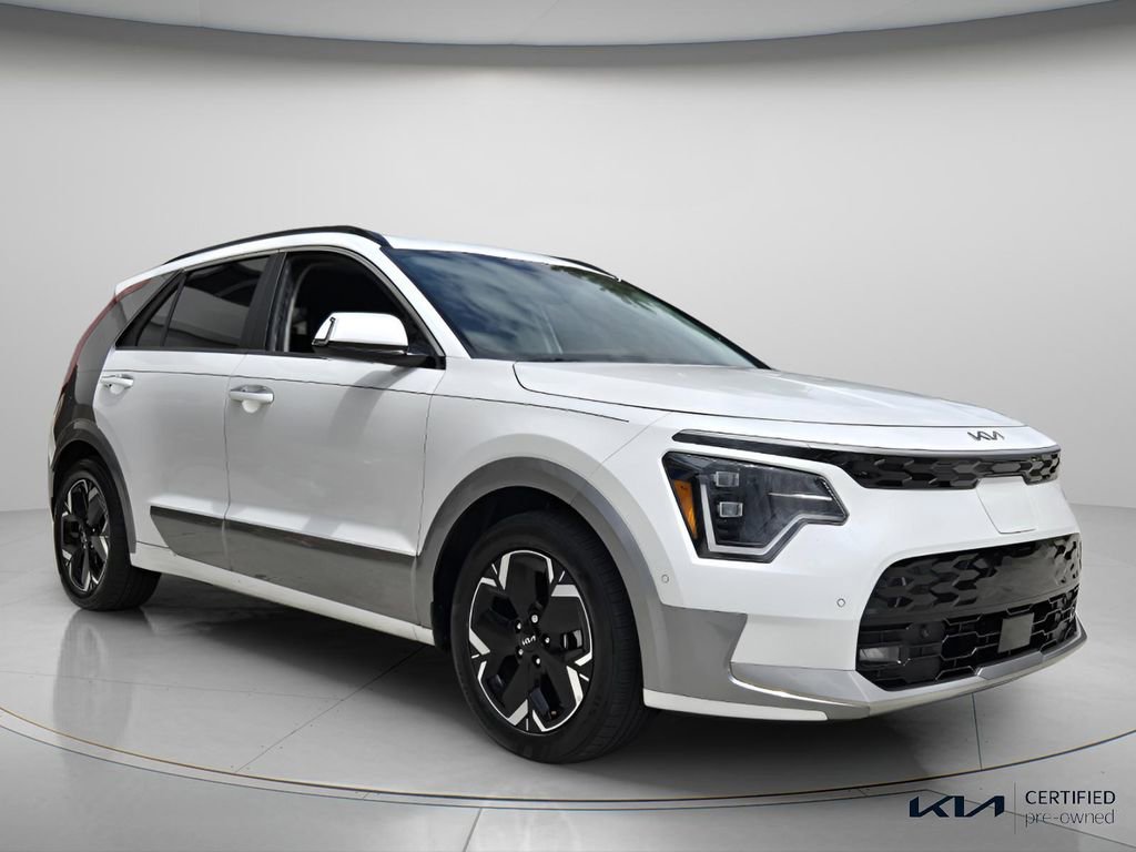 Certified 2023 Kia Niro Wave FWD image 9