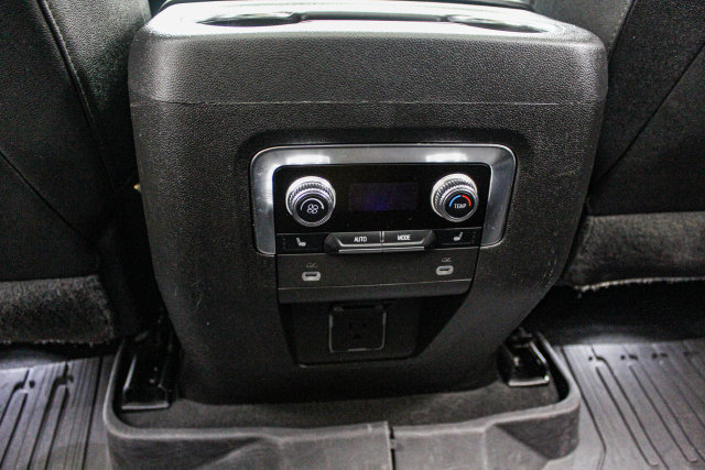 Certified 2024 GMC Yukon AT4 w/ Technology Package AWD/4WD image 22