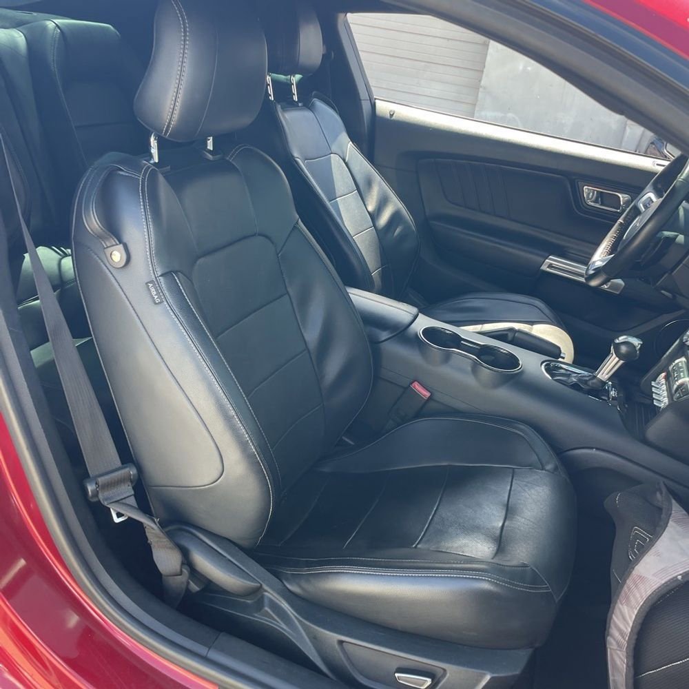 Used 2015 Ford Mustang GT Premium RWD image 6
