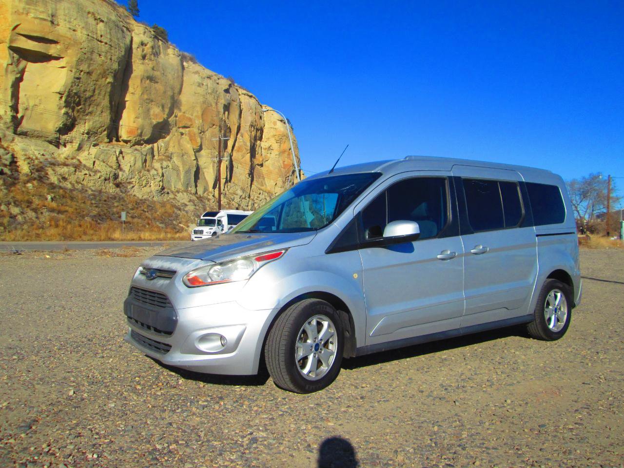 Used 2017 Ford Transit Connect Titanium FWD image 2