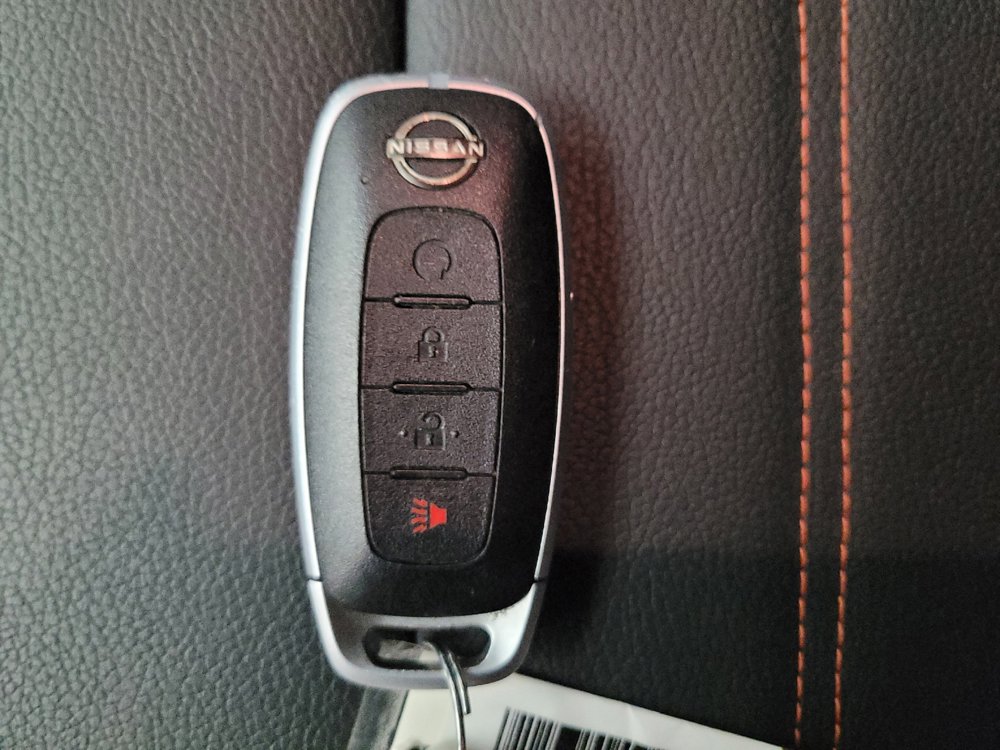 Used 2024 Nissan Kicks SR w/ SR Premium Package FWD image 32
