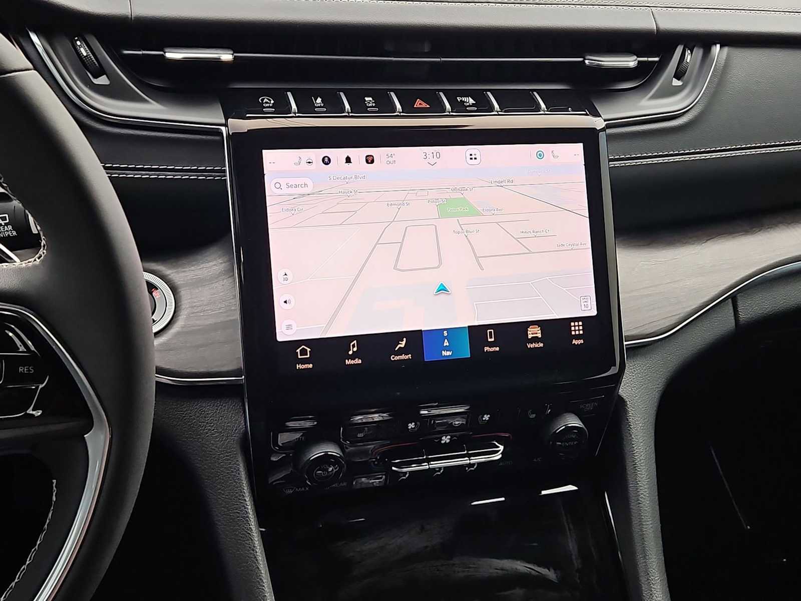 Used 2023 Jeep Grand Cherokee Overland image 45