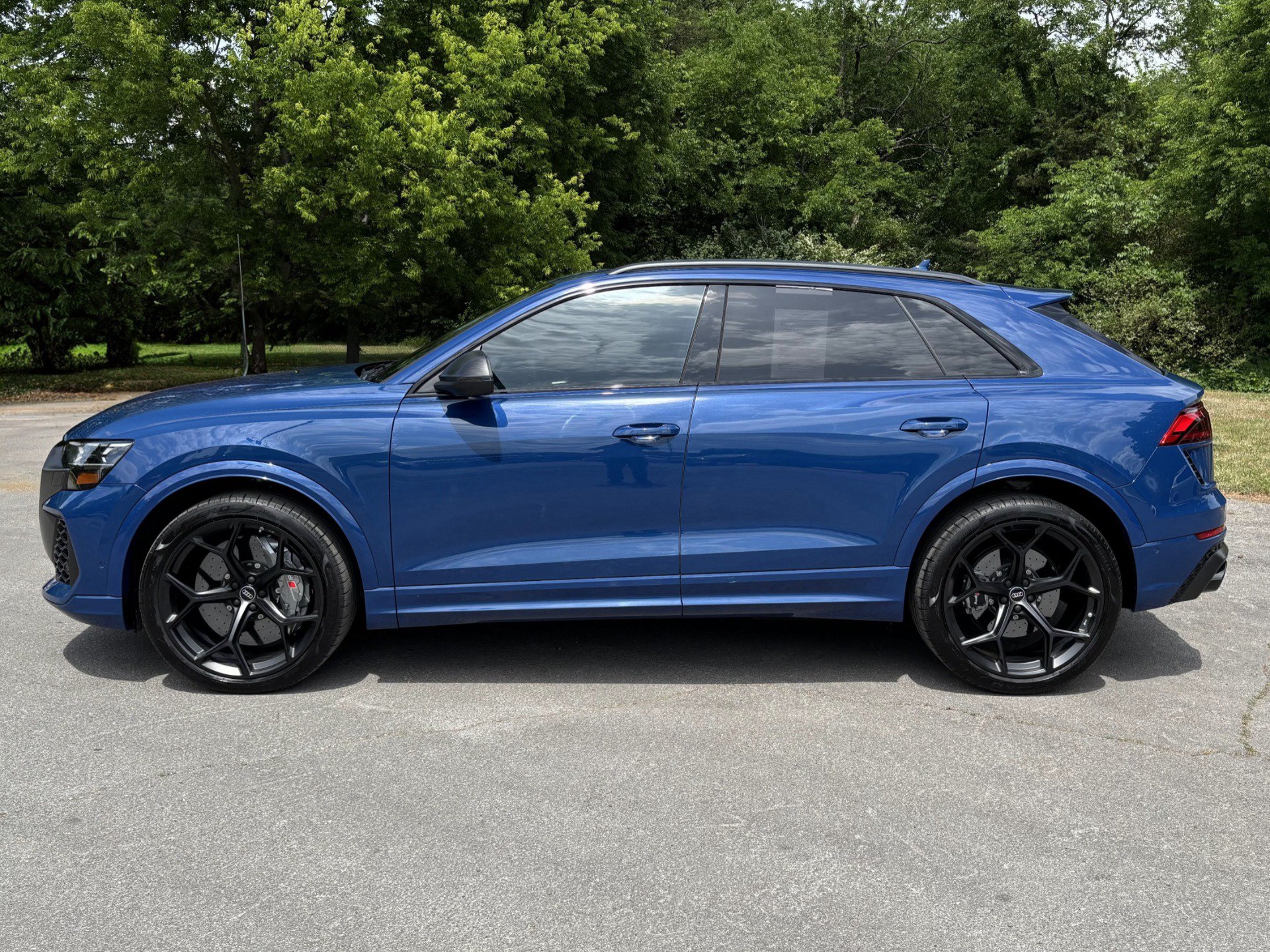 Used 2025 Audi RS Q8 performance AWD/4WD image 7