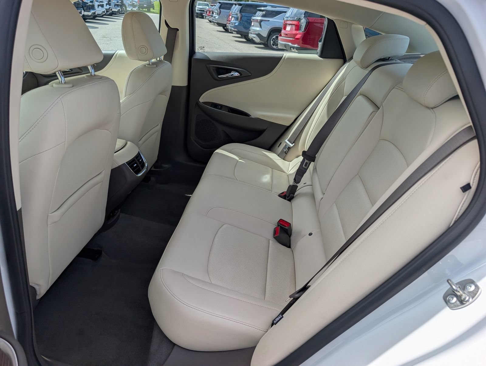 Used 2024 Chevrolet Malibu LT FWD image 14