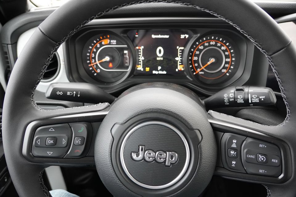 New 2026 Jeep Wrangler Sport AWD/4WD image 11