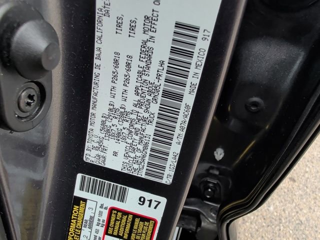 Used 2016 Toyota Tacoma Limited w/ Towing Package image 38