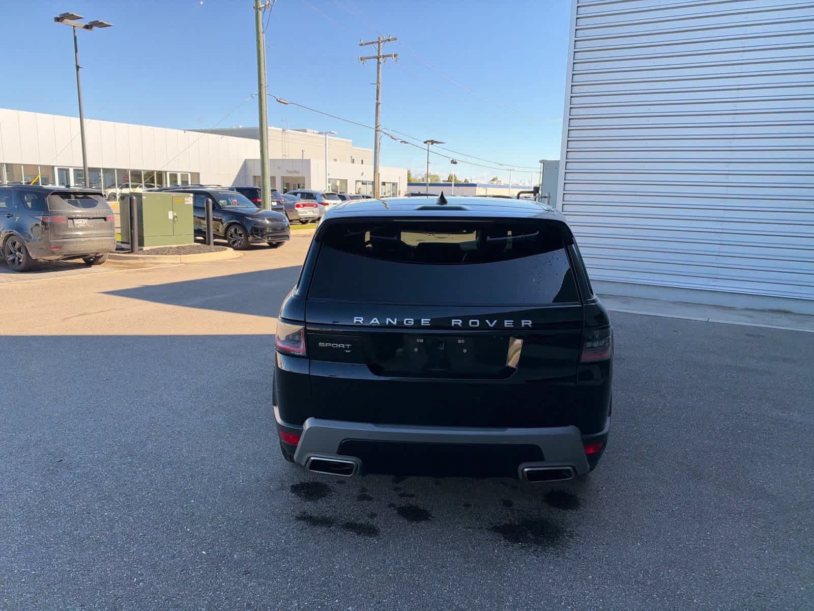Used 2020 Land Rover Range Rover Sport SE AWD/4WD image 4