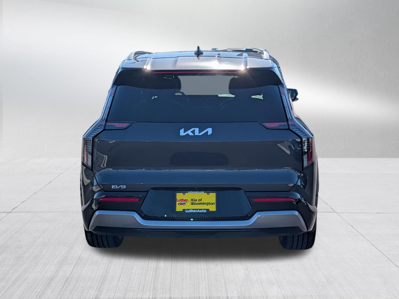 Certified 2024 Kia EV9 Land AWD/4WD image 6