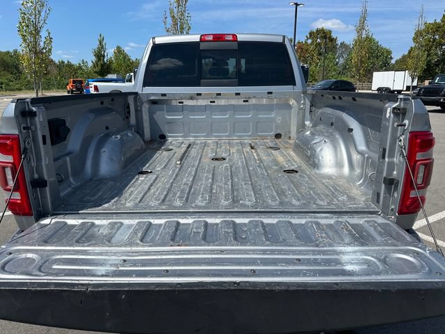 Used 2020 RAM 3500 Laramie AWD/4WD image 16