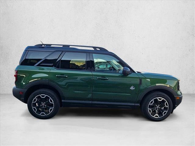 Used 2025 Ford Bronco Sport Outer Banks w/ Outer Banks Tech Package+ AWD/4WD image 4