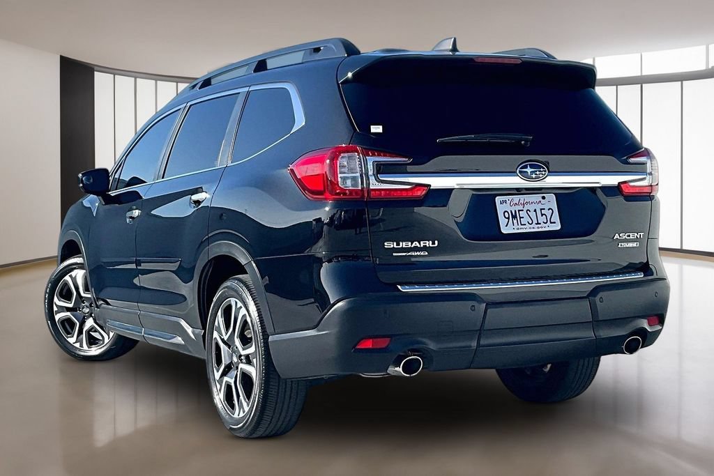 Used 2024 Subaru Ascent Touring AWD/4WD image 4